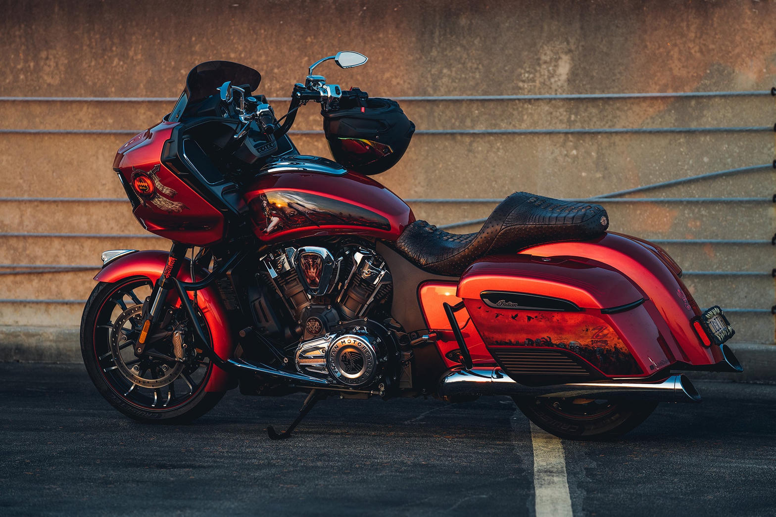 Custom moto